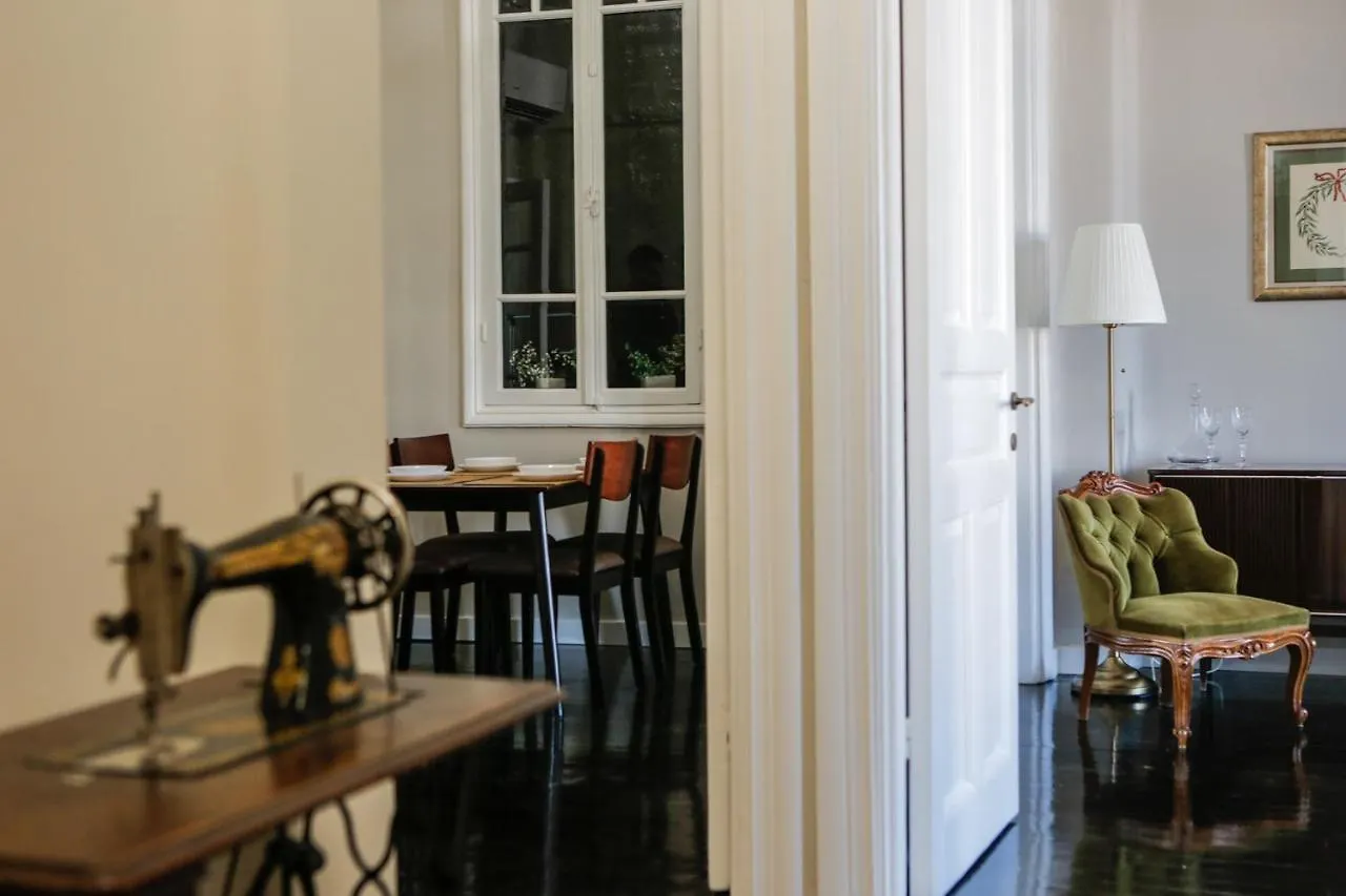 # Alegra Apartment , 10Mtrs From Venizelou Metro Station Thessalonique 0*,